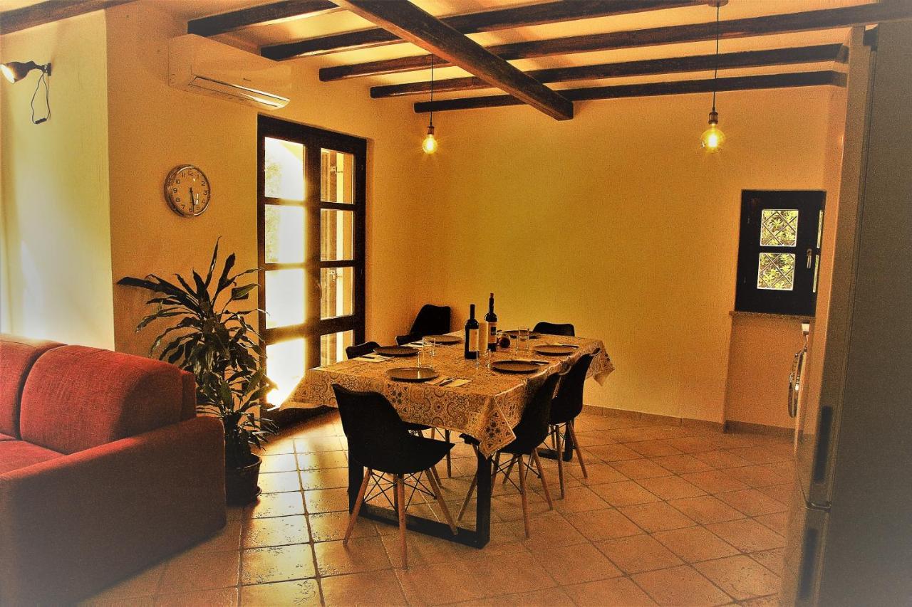 Fenile Apartments Santa Maria Navarrese Bagian luar foto