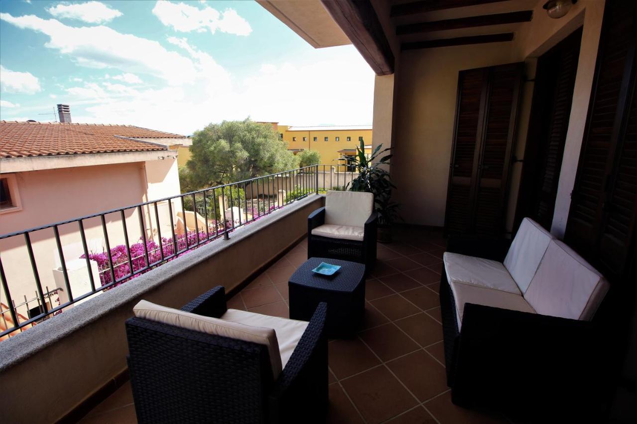 Fenile Apartments Santa Maria Navarrese Bagian luar foto