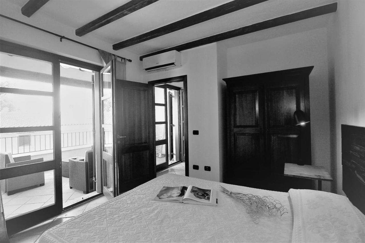 Fenile Apartments Santa Maria Navarrese Bagian luar foto